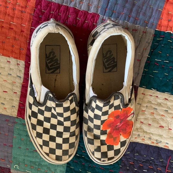 flower painted vans